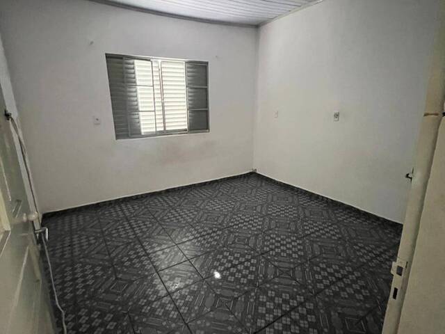 #429 - Casa para Locação em Sorocaba - SP - 2